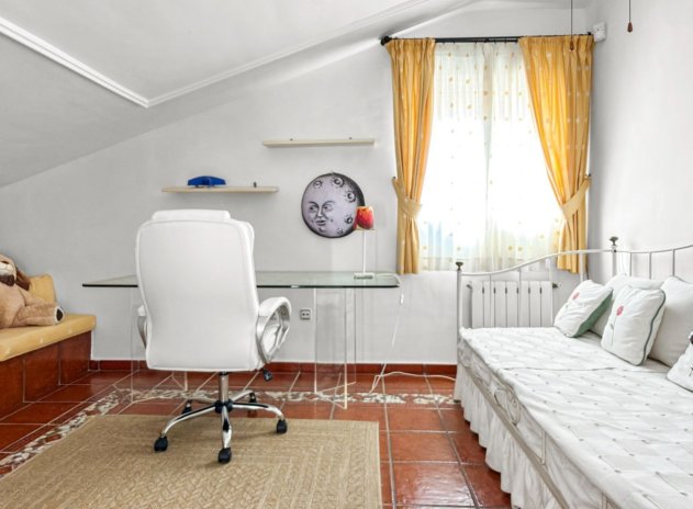 Reventa - Villa - Torrevieja - La Mata