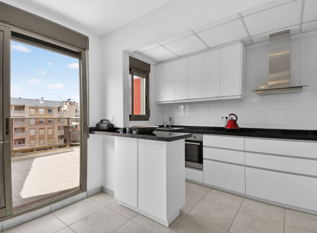 Reventa - Apartamento / Piso - Guardamar del Segura - CENTRO