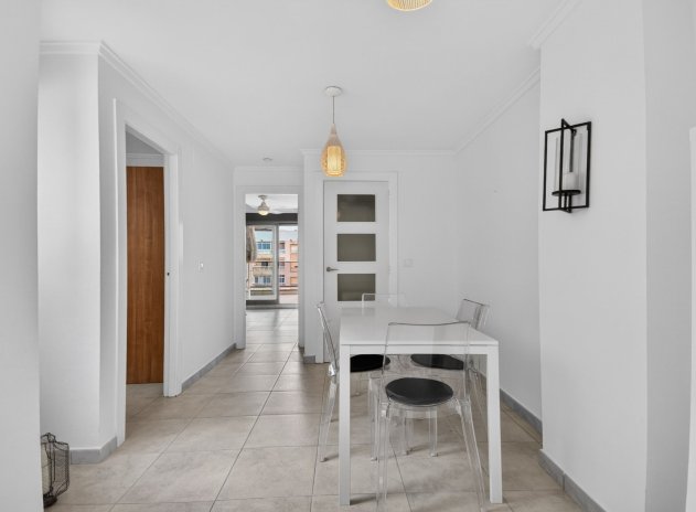 Reventa - Apartamento / Piso - Guardamar del Segura - CENTRO