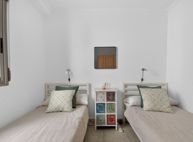 Reventa - Apartamento / Piso - Guardamar del Segura - CENTRO