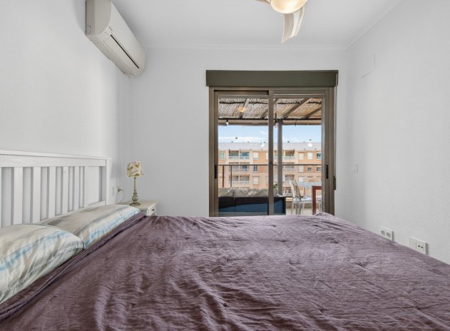 Reventa - Apartamento / Piso - Guardamar del Segura - CENTRO