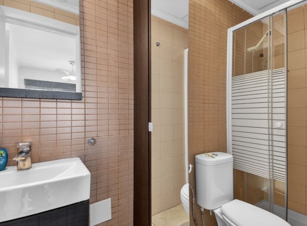 Reventa - Apartamento / Piso - Guardamar del Segura - CENTRO