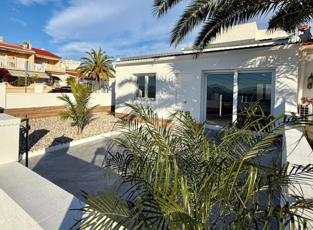 Reventa - Villa - Ciudad Quesada - Rojales