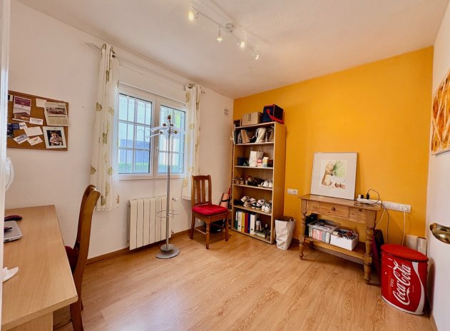 Reventa - Villa - Orihuela - Villamartín