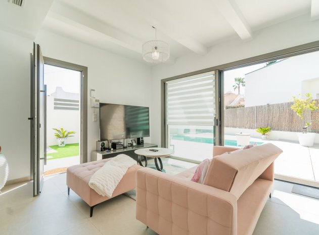 Reventa - Villa - Orihuela Costa - Villamartin Golf