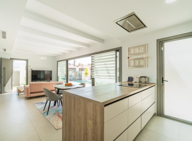 Reventa - Villa - Orihuela Costa - Villamartin Golf