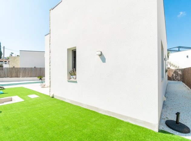 Reventa - Villa - Orihuela Costa - Villamartin Golf