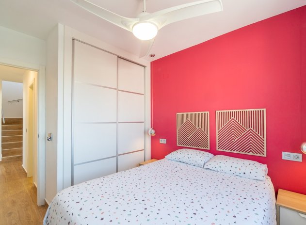 Reventa - Casa adosada - Torrevieja - El Limonar