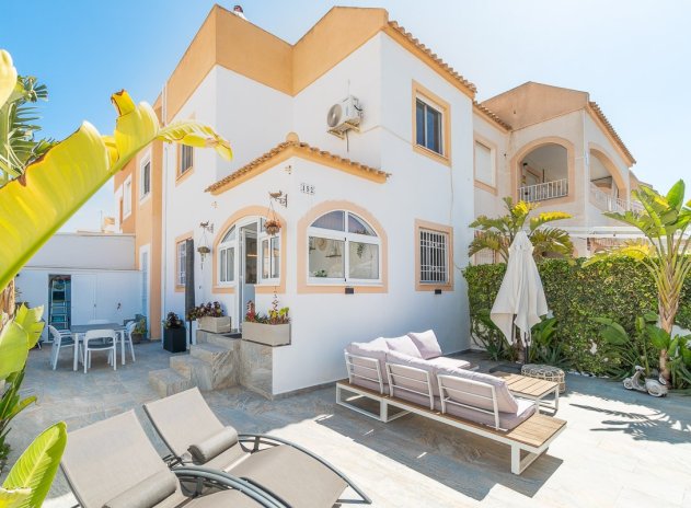 Reventa - Casa adosada - Torrevieja - El Limonar