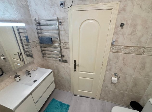 Reventa - Casa adosada - Ciudad Quesada - Doña Pepa