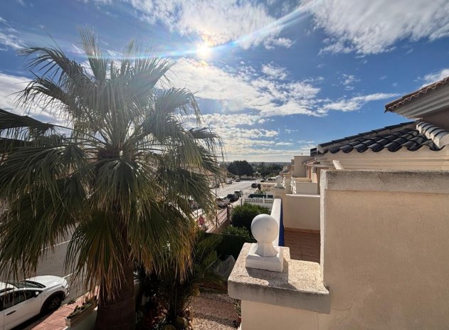 Reventa - Casa adosada - Ciudad Quesada - Doña Pepa