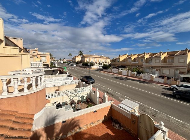 Reventa - Casa adosada - Ciudad Quesada - Doña Pepa