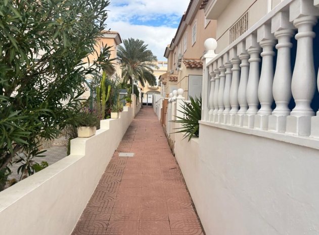 Reventa - Casa adosada - Ciudad Quesada - Doña Pepa