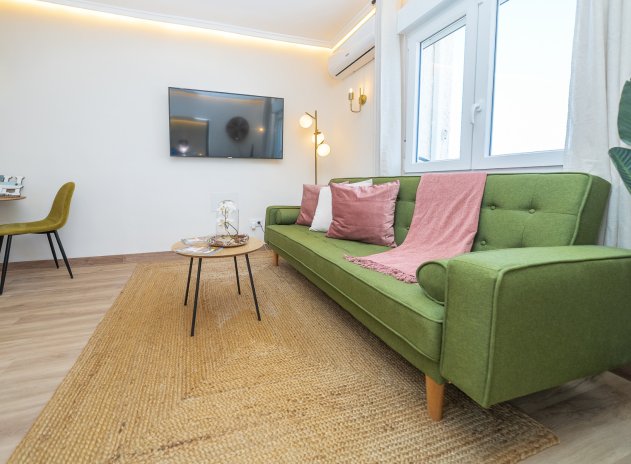 Resale - Apartment / Flat * - Ciudad Quesada *