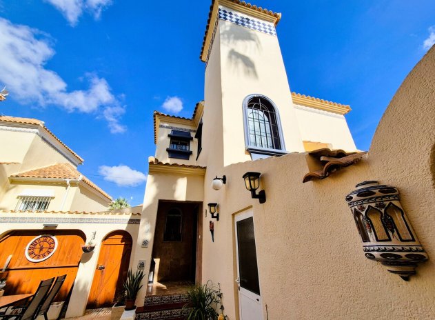 Revente - Villa - Villamartin - Villamartín