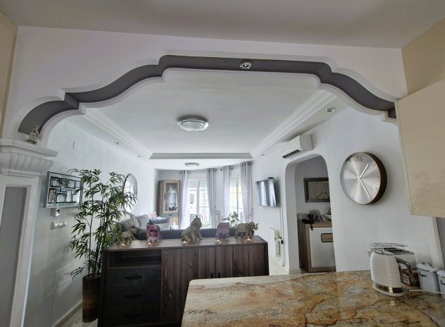 Revente - Villa - Villamartin - Villamartín