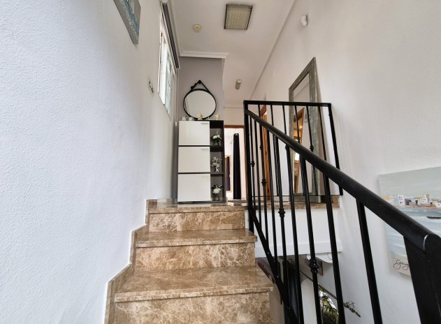 Revente - Villa - Villamartin - Villamartín