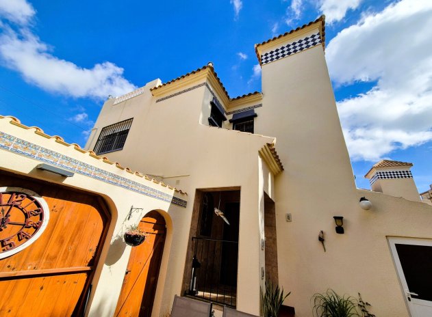 Revente - Villa - Villamartin - Villamartín