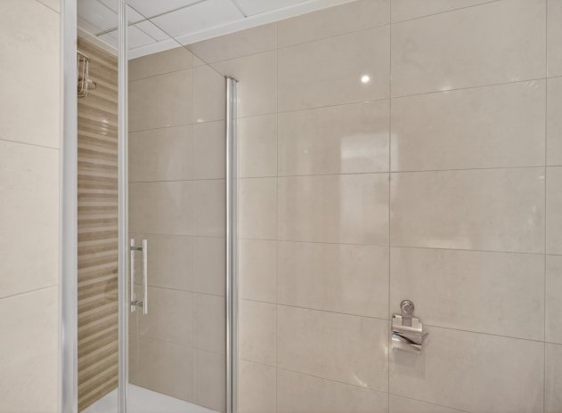 Herverkoop - Appartement - Torrevieja - Aguas Nuevas