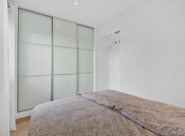 Herverkoop - Appartement - Torrevieja - Aguas Nuevas