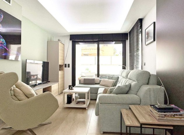 Herverkoop - Villa - Orihuela Costa - Villamartín