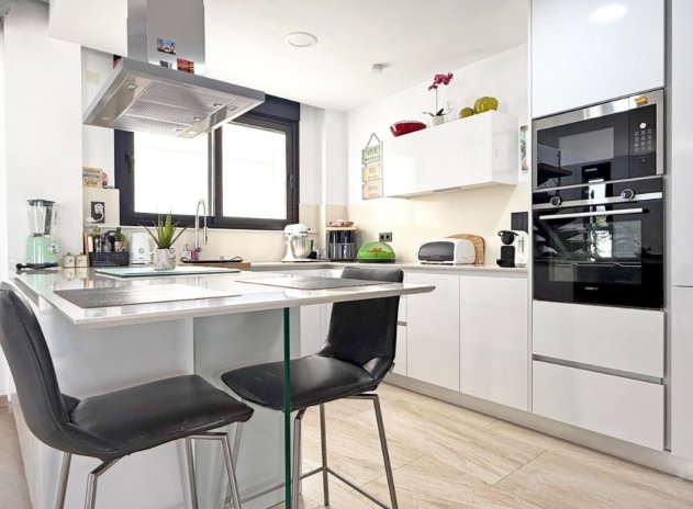 Herverkoop - Villa - Orihuela Costa - Villamartín