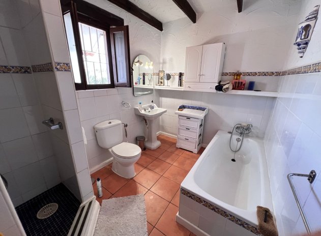 Herverkoop - Finca / Plattelands Woning - Cartagena