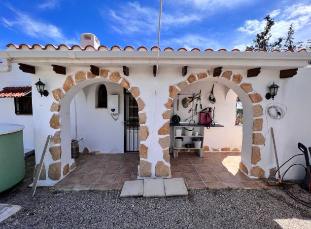 Herverkoop - Finca / Plattelands Woning - Cartagena