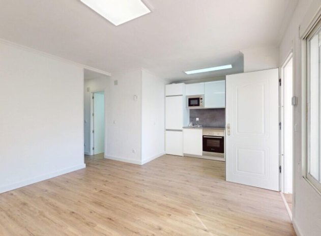 Reventa - Apartamento / Piso - Villamartin - Villamartín