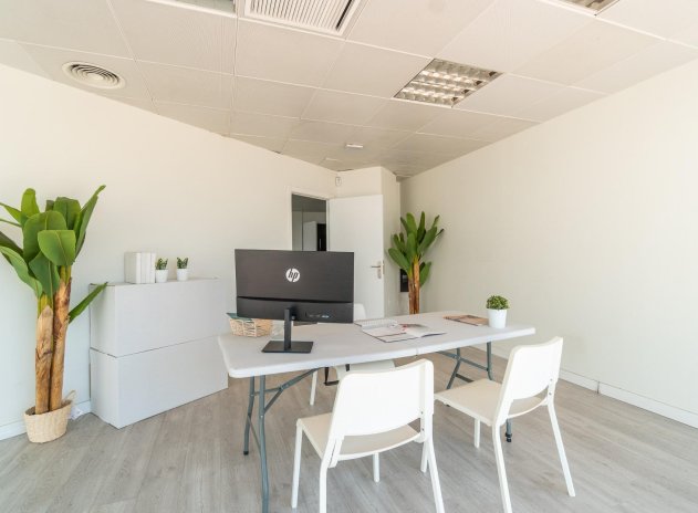 Location à long terme - Commercial - Orihuela Costa - Playa Flamenca