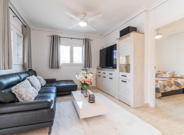 Reventa - Villa - Orihuela Costa - Zeniamar-Horizonte-La Campana