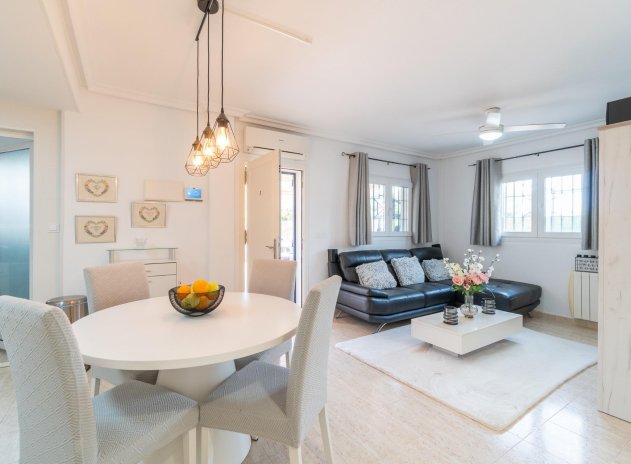 Reventa - Villa - Orihuela Costa - Zeniamar-Horizonte-La Campana