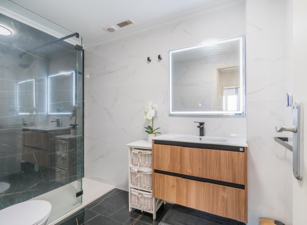 Reventa - Villa - Orihuela Costa - Zeniamar-Horizonte-La Campana