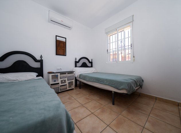 Reventa - Villa - Playa Flamenca - Sportcentre