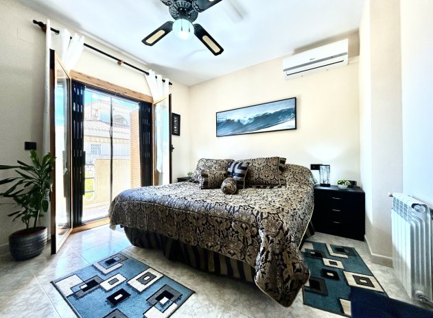 Reventa - Casa adosada - Playa Flamenca