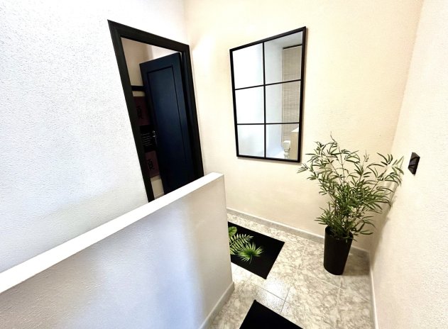 Reventa - Casa adosada - Playa Flamenca