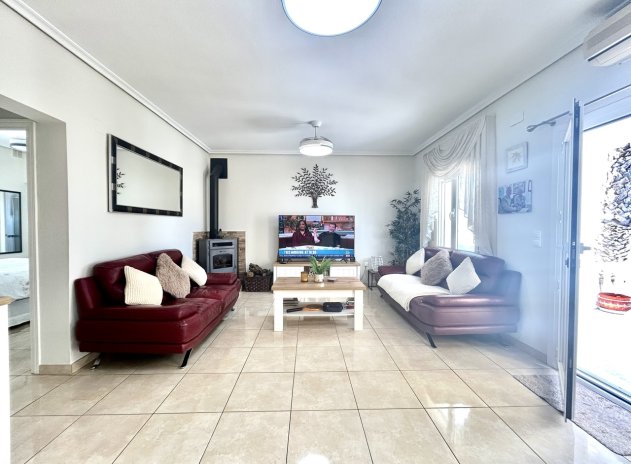 Wiederverkauf - Villa - Villamartin - Villamartín