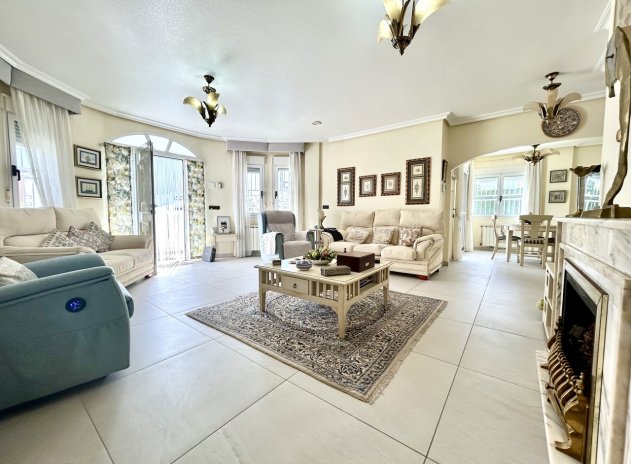 Reventa - Villa - Pinar de Campoverde