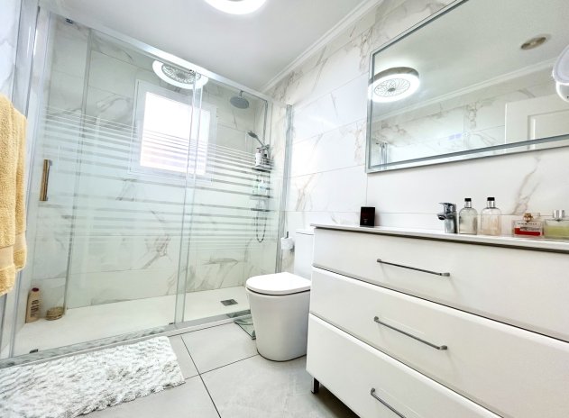 Reventa - Villa - Pinar de Campoverde