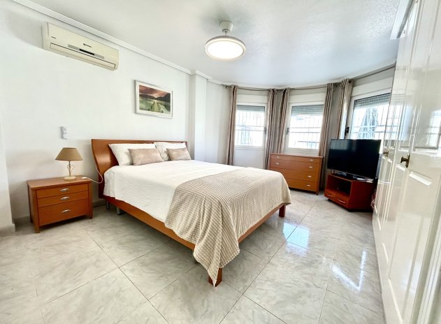 Reventa - Villa - Pinar de Campoverde