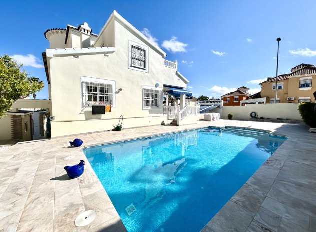 Reventa - Villa - Pinar de Campoverde