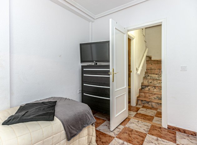 Herverkoop - Rijwoning - Playa Flamenca