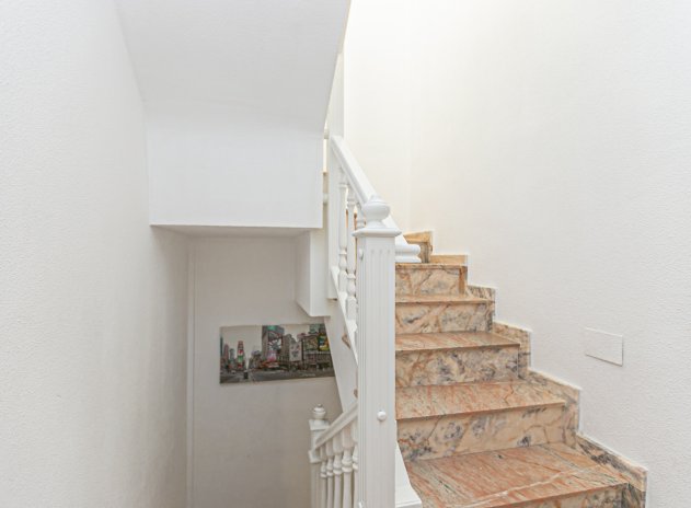 Herverkoop - Rijwoning - Playa Flamenca