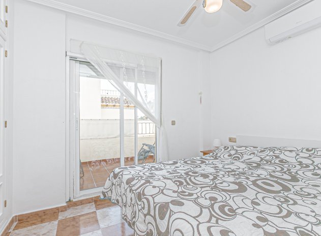 Herverkoop - Rijwoning - Playa Flamenca