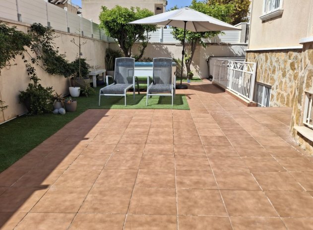 Herverkoop - Villa - Ciudad Quesada - Doña Pepa