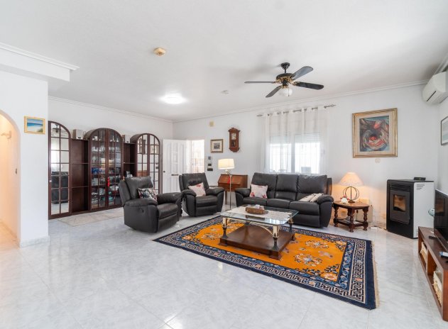 Herverkoop - Villa - Orihuela Costa - La Zenia