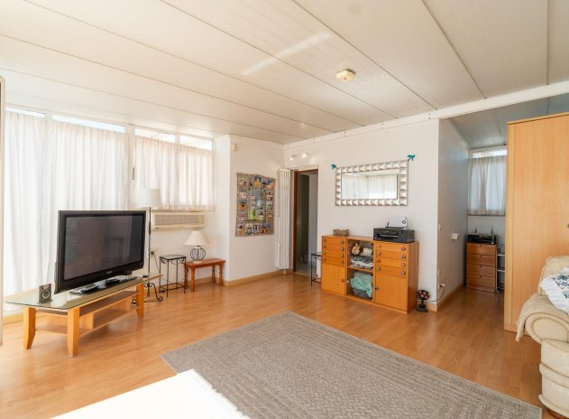 Herverkoop - Villa - Orihuela Costa - La Zenia