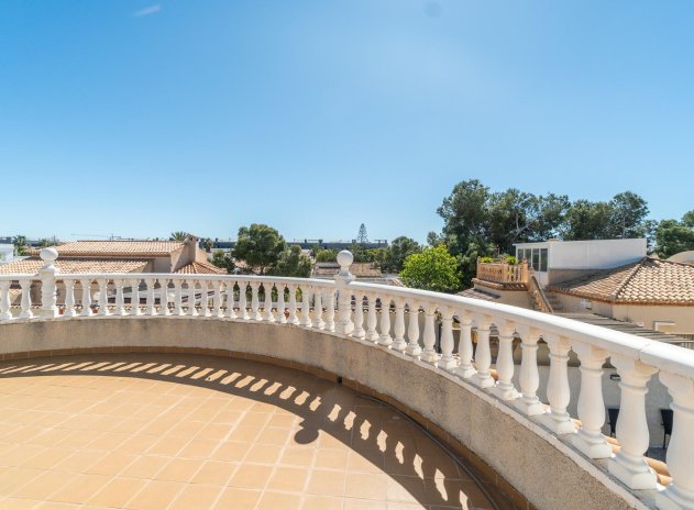 Herverkoop - Villa - Orihuela Costa - La Zenia