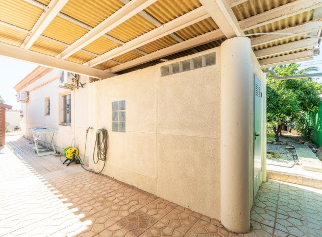 Herverkoop - Villa - Orihuela Costa - La Zenia