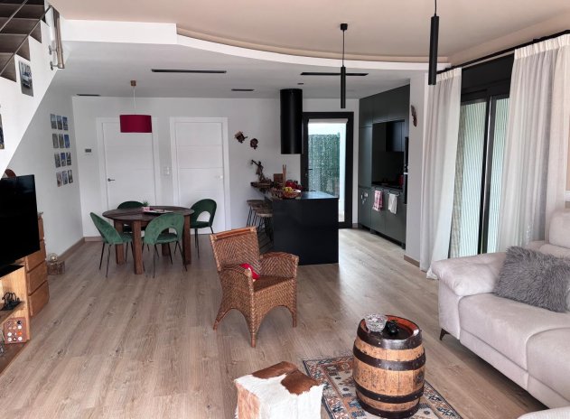 Herverkoop - Rijwoning - Los Montesinos - La Herada